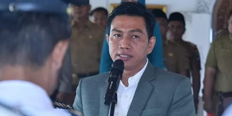 Bupati Batanghari Fadhil Arief Minta Kades dan Lurah Data Warga Miskin Dengan Baik