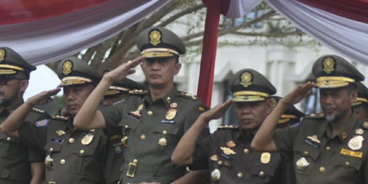 Pj Bupati Bachyuni Mengikuti Upacara HUT Satpol PP dan Damkar Tingkat Provinsi Jambi