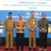 Pemkab Muaro Jambi Menerima Seritifikat Penghargaan Desa Terbaik I