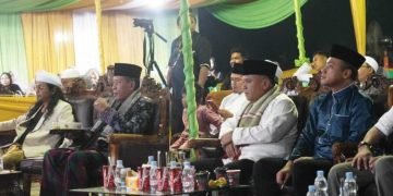 Sekda Muaro Jambi Hadiri Haflah Akhirussanah khotmil Qur an wal kutub wisuda tahfidzal-Qur’an