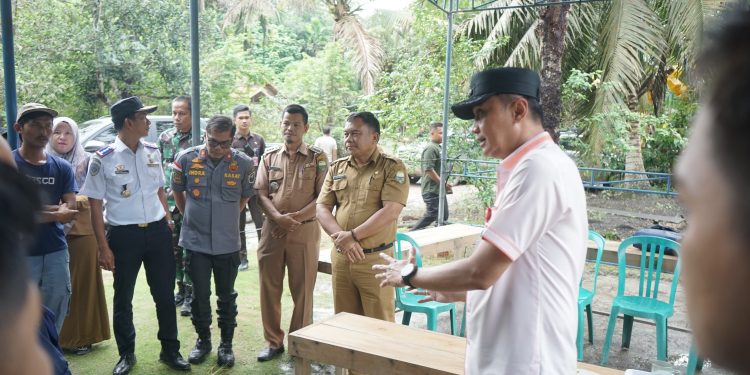 PJ Bupati Bachyuni Tinjau Persiapan Distribusi Logistik Pemilu dan Kondisi TPS