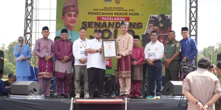 Pemkab Muaro Jambi Mendapat Penghargaan Rekor Museum Rekor Indonesia (MURI)