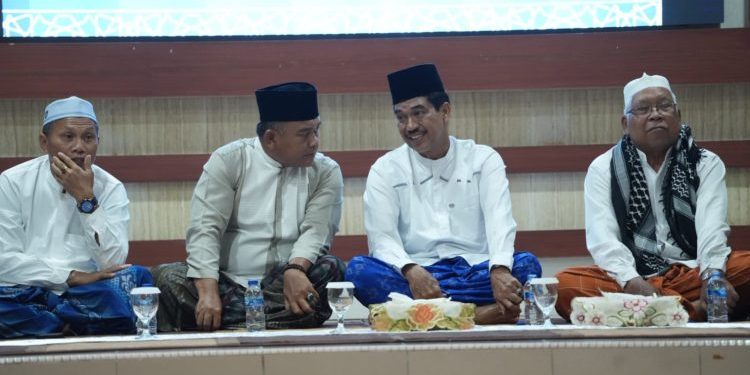 Pj Bupati Muaro Jambi Bersama Sekda Hadiri Acara Doa Bersama
