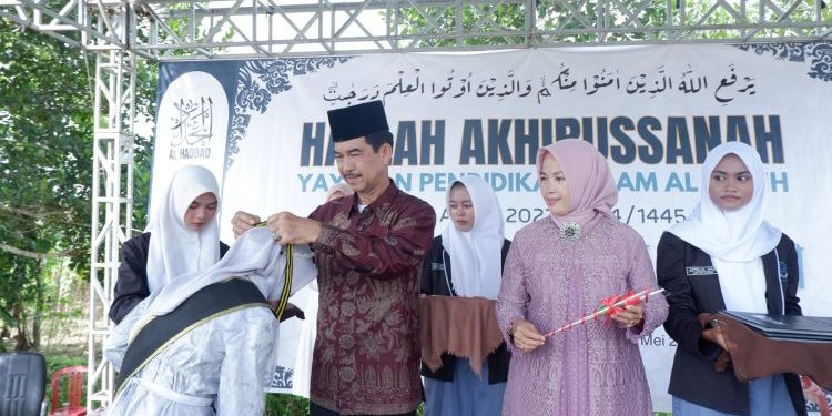 Pj Bupati Muaro Jambi Raden Najmi Hadiri acara Haflah Akhirussanah Yayasan Pendidikan Islam Al Faqih