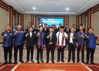 Sekda Budhi Hartono Hadiri Pelantikan HIPMI Muaro Jambi