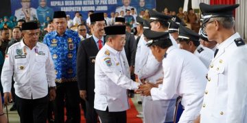 Gubernur Al Haris: Pengukuhan Kades Muaro Jambi Ke-2 se-Indonesia Setelah Bogor