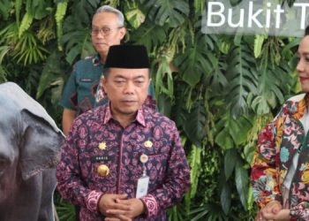 Gubernur Al Haris Apresiasi Permata Bank Lestarikan Konservasi Alam Bukit Tiga Puluh