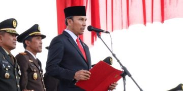 Ketua DPRD Provinsi Jambi Bacakan Teks Proklamasi di Upacara HUT ke 79 RI