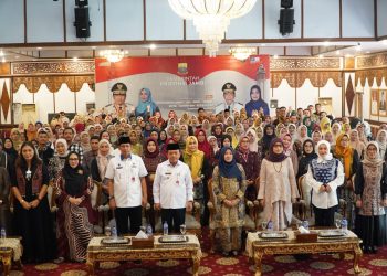 Gubernur Al Haris Tegaskan Komitmen Pemerintah Perkuat Dukungan Pendampingan Bagi Perajin