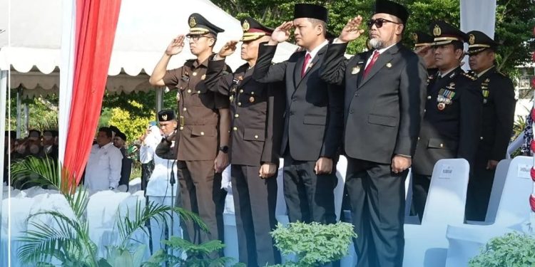Pjs.Gubernur Sudirman Harap Generasi Muda Meneladani dan Menanamkan nilai-nilai Kepahlawanan serta Mengisi Kemerdekaan dengan Karya-Karya Pembangunan