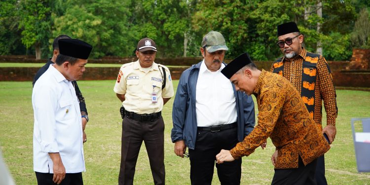 Gubernur Al Haris Dampingi Menteri Bappenas Tinjau Pembangunan Proyek Museum KBCN di Candi Muaro Jambi