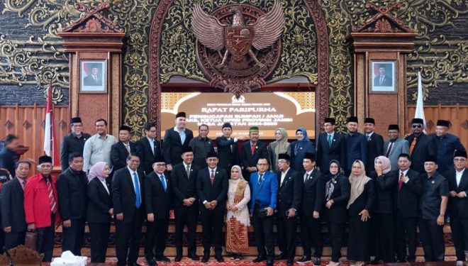 DPRD Provinsi Jambi Gelar Paripurna Pelantikan Samsul Riduan Sebagai Waka DPRD